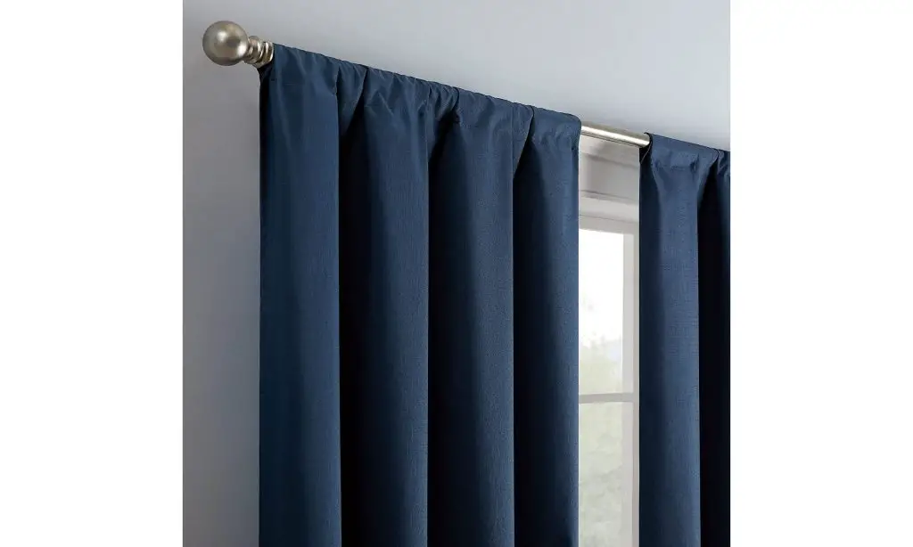 thermal curtains, keeping your rv warm in winter